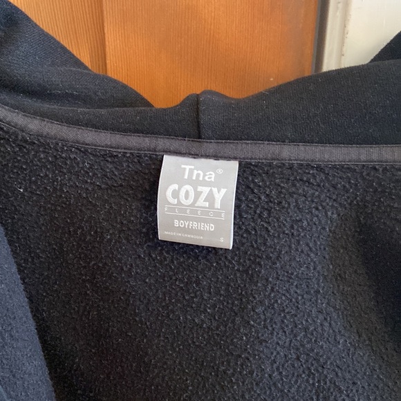 TNA fleece hoodie - Picture 2 of 2